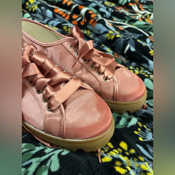 Topshop Pink Satin Lace-Up Platform Sneakers Lug Sole - Picture 5 of 8